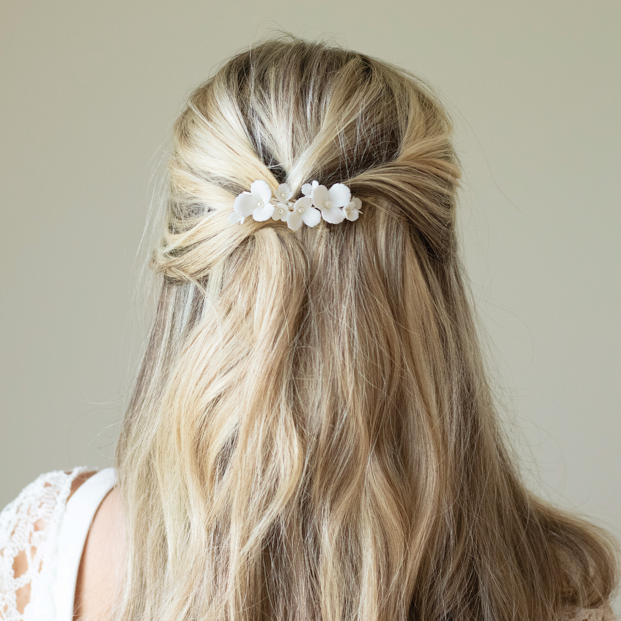 Ceramic Flower Bridal Hair Clip – Elderflower