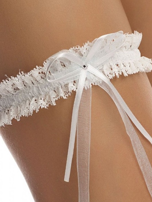 SB7 garter closeup