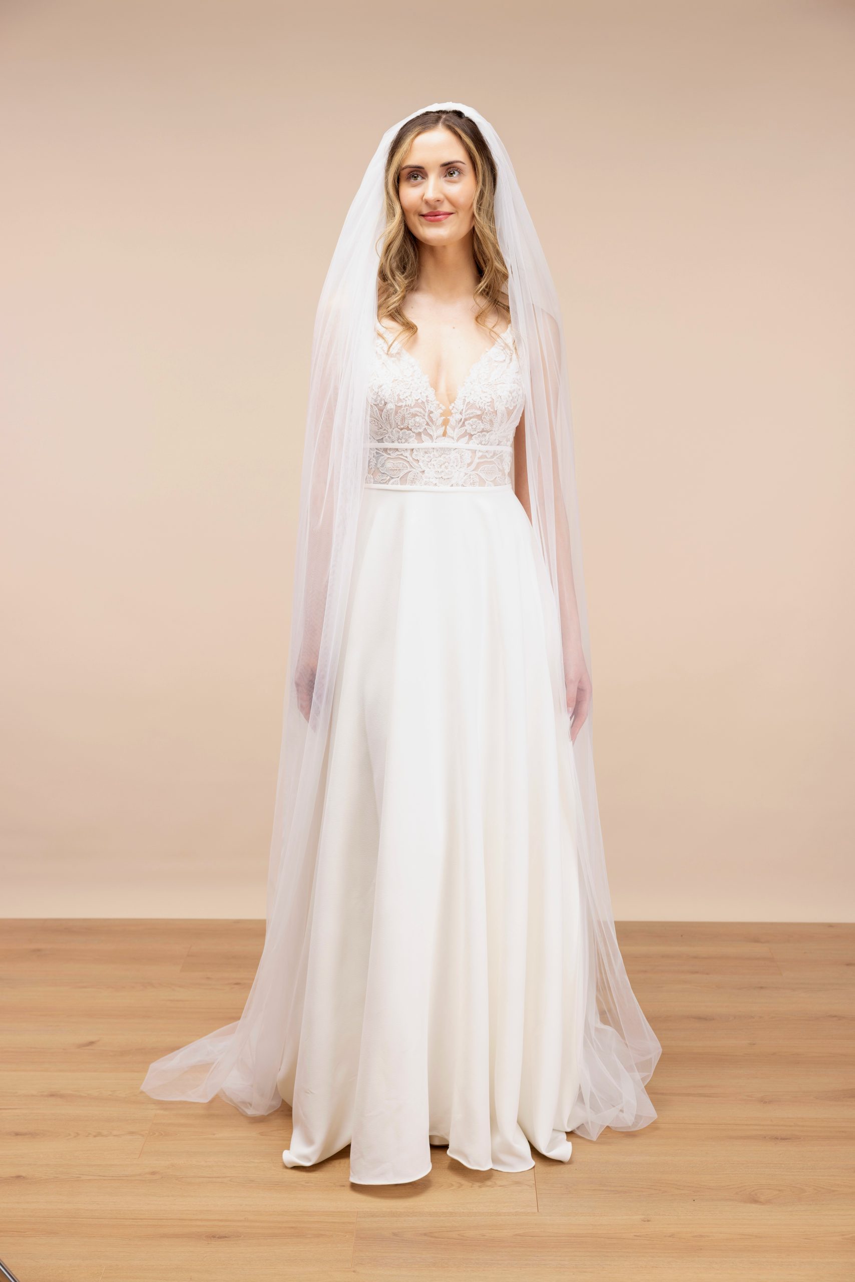 Chapel Length Plain Veil PBV9001-230