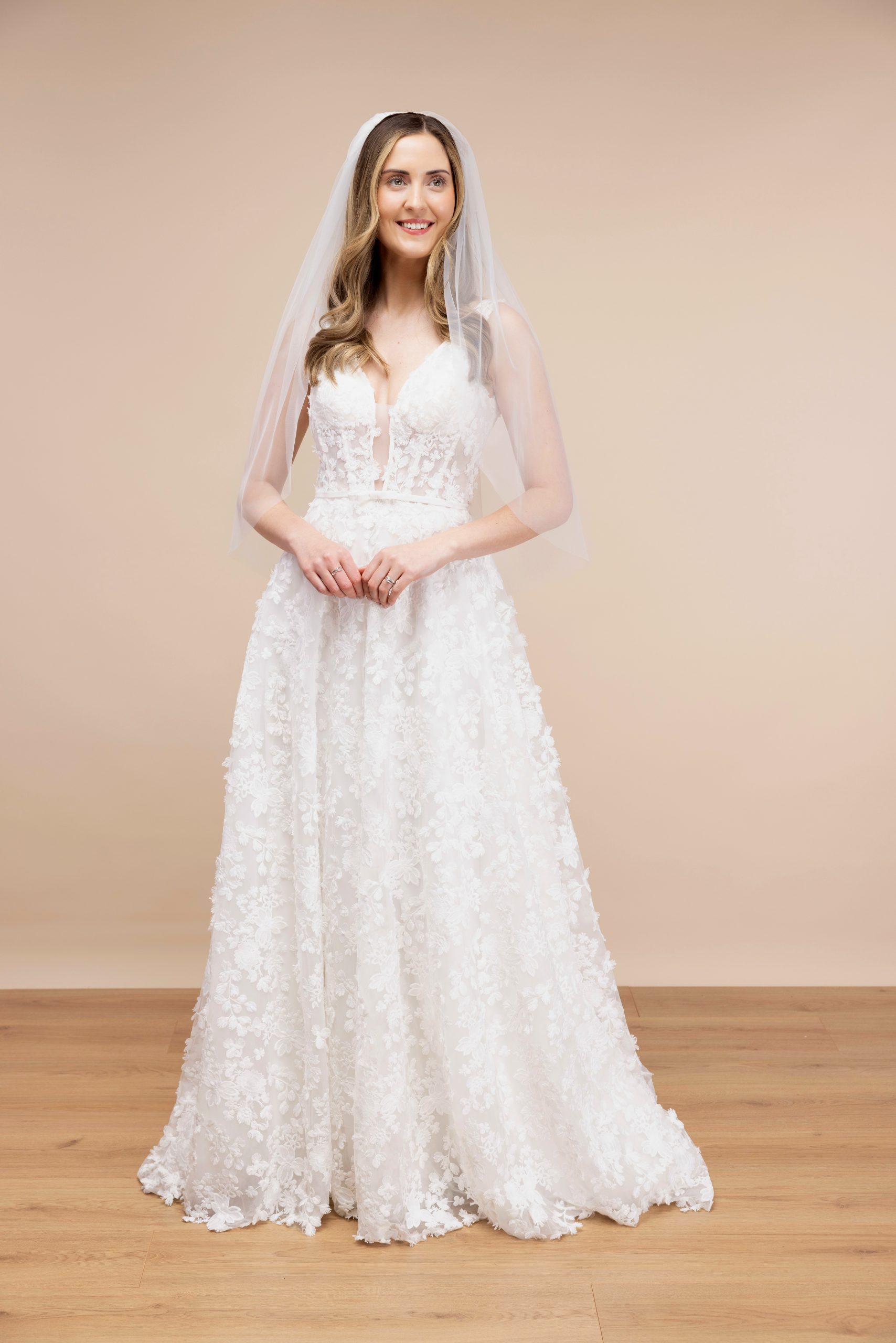 Hip-Length Wedding Veil PBV9001-90