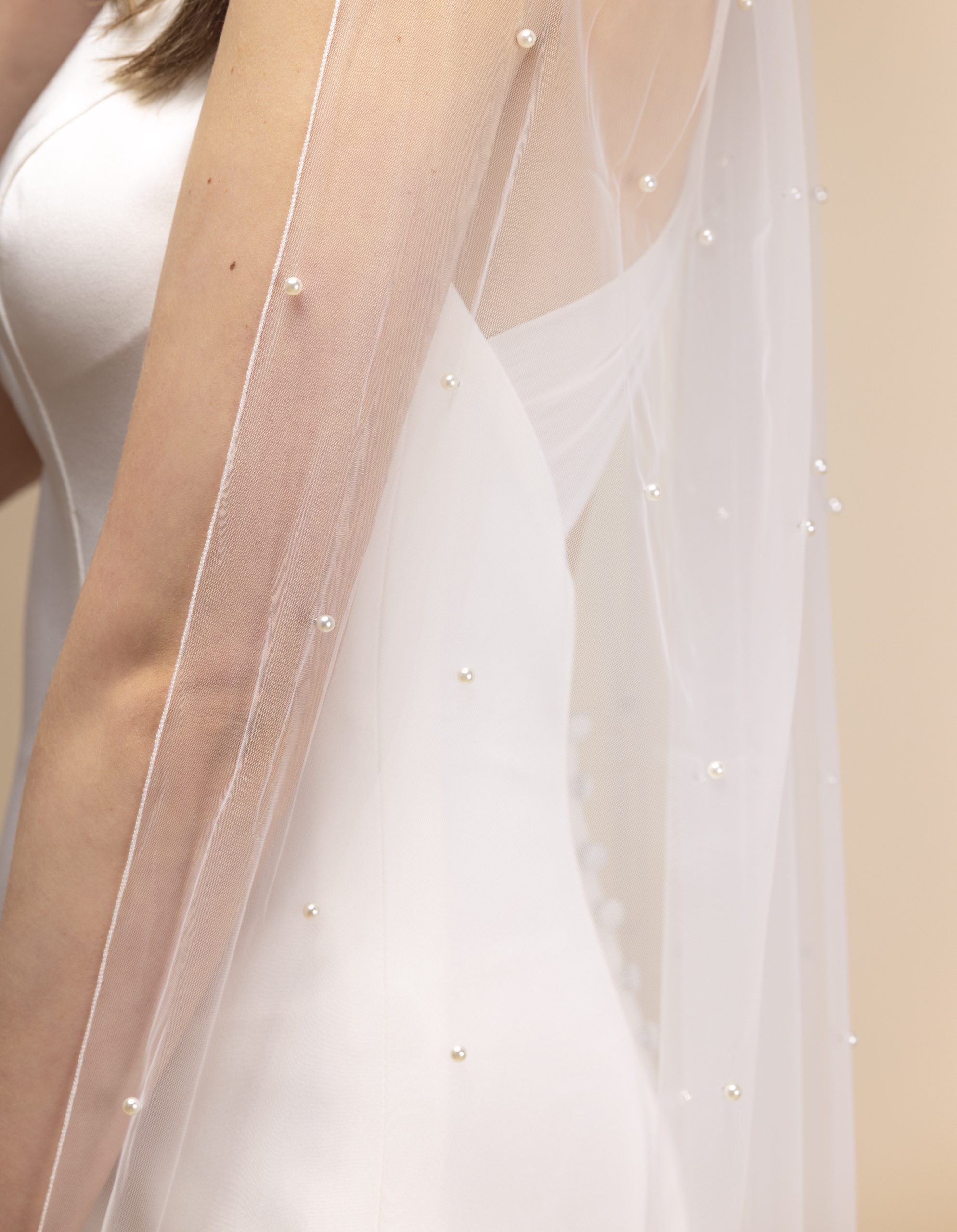 Chapel Length Pearl Veil with Pencil Edge PBV9012-230