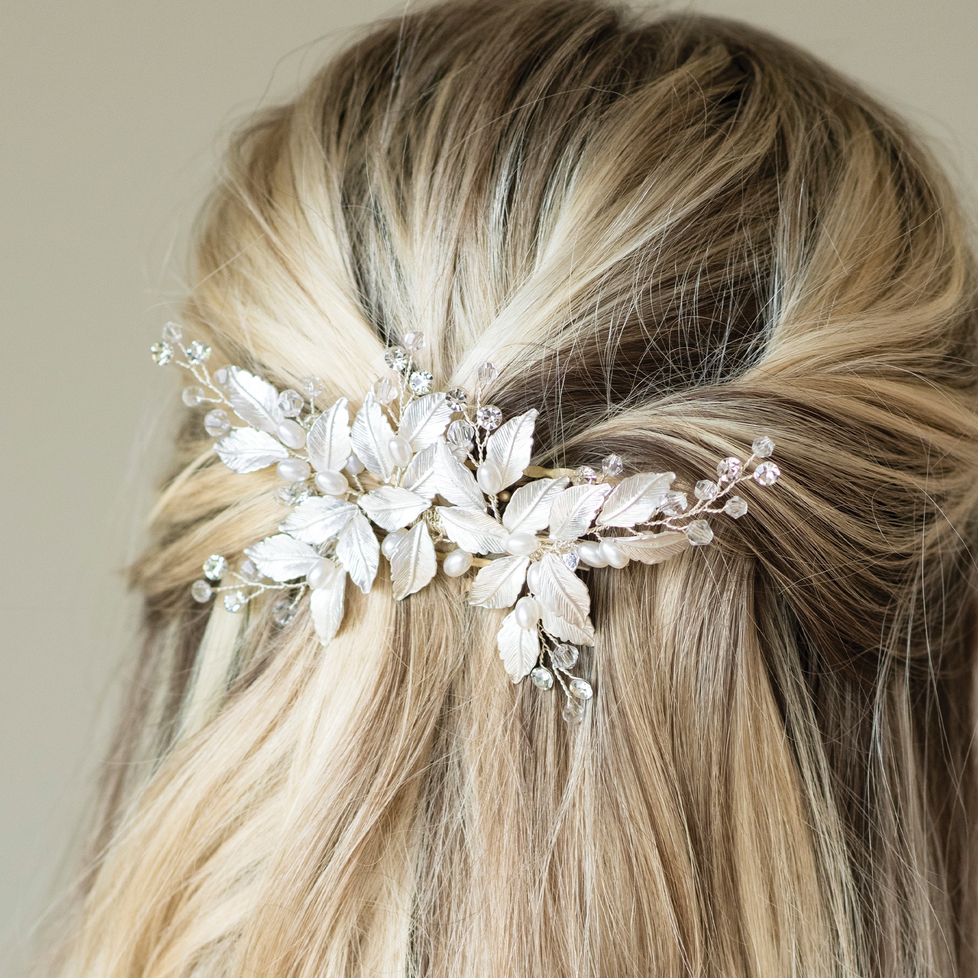 Crystal and Pearl Leaf Hair Clip