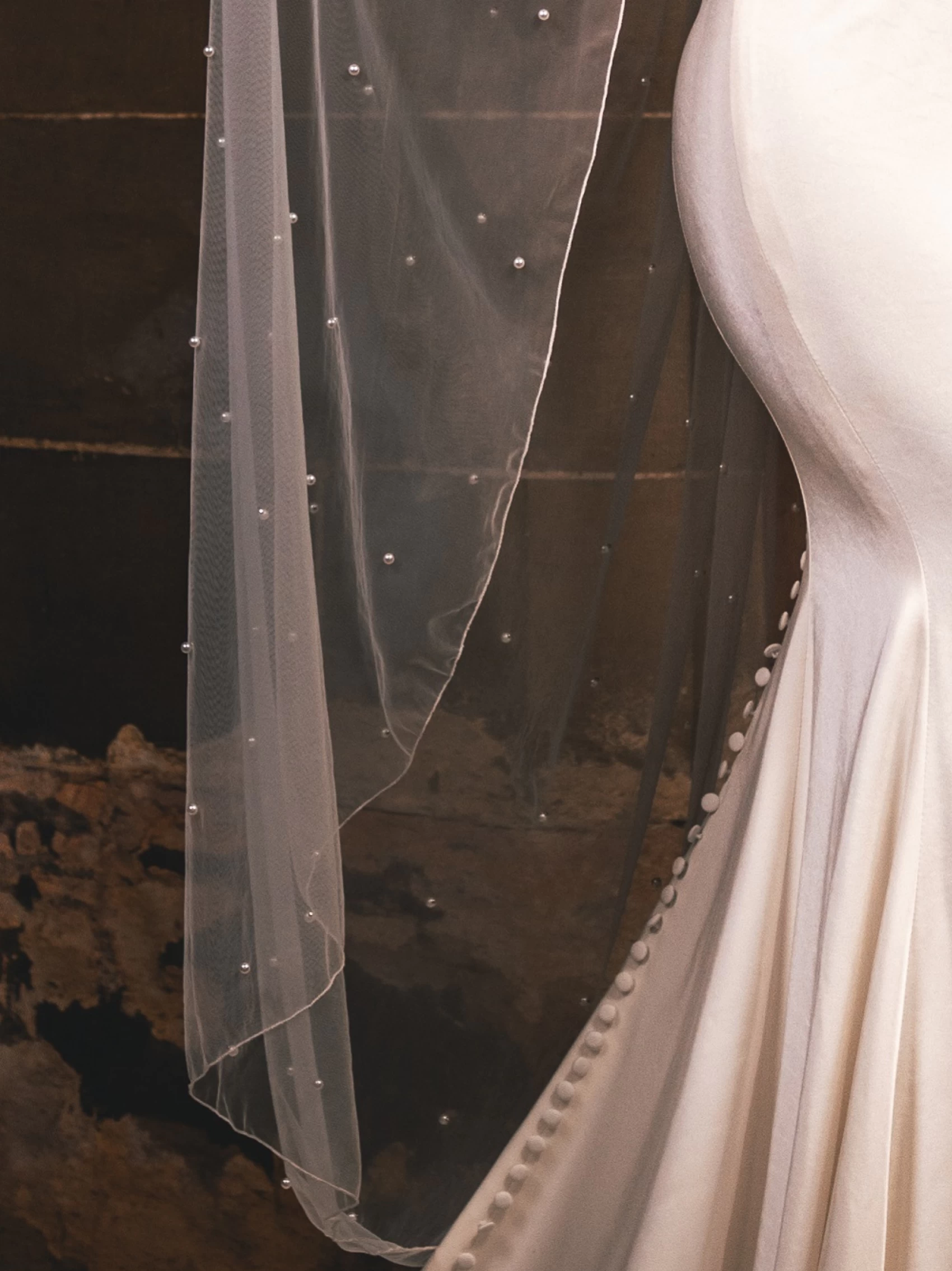Waltz Length Pearl Veil with Pencil Edge PBV9012-150