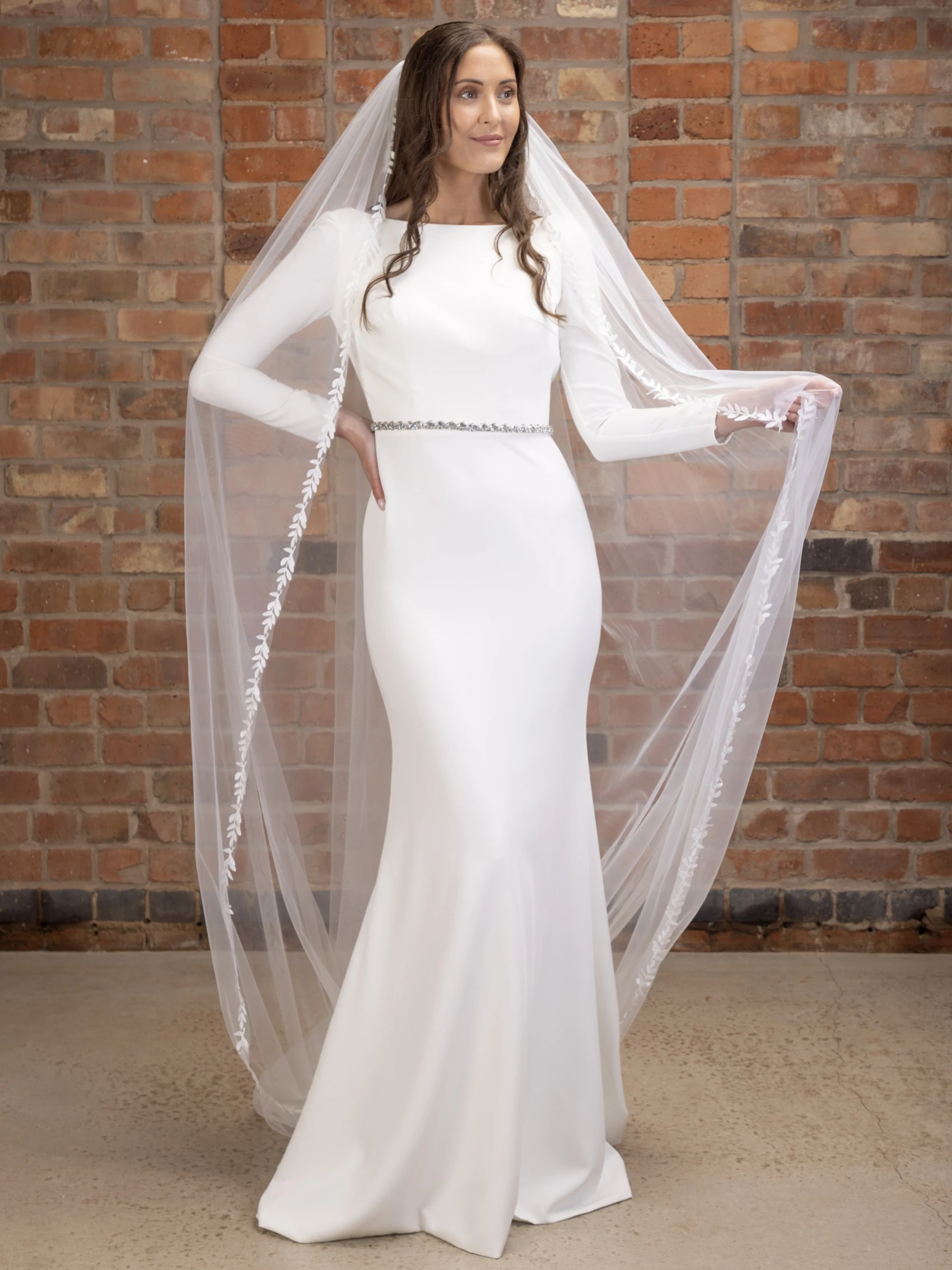 Leaf Lace Cathedral Veil PBV9056