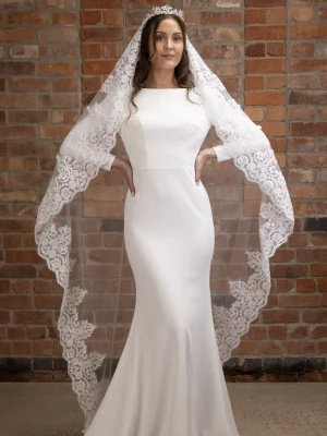 Mantilla Lace Cathedral Veil PBV9039