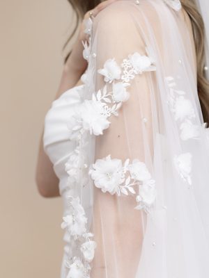 3D Flower Pearl Cathedral Veil – PBV9030