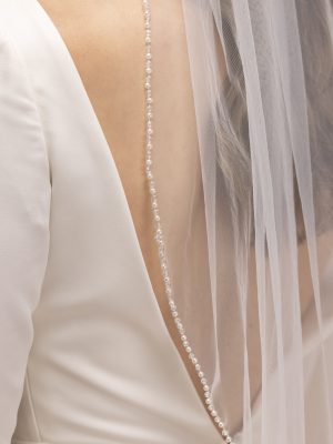 Pearl and Crystal Hip Veil – PBV9024